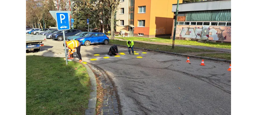 Nové spomaľovače na Bakošovej