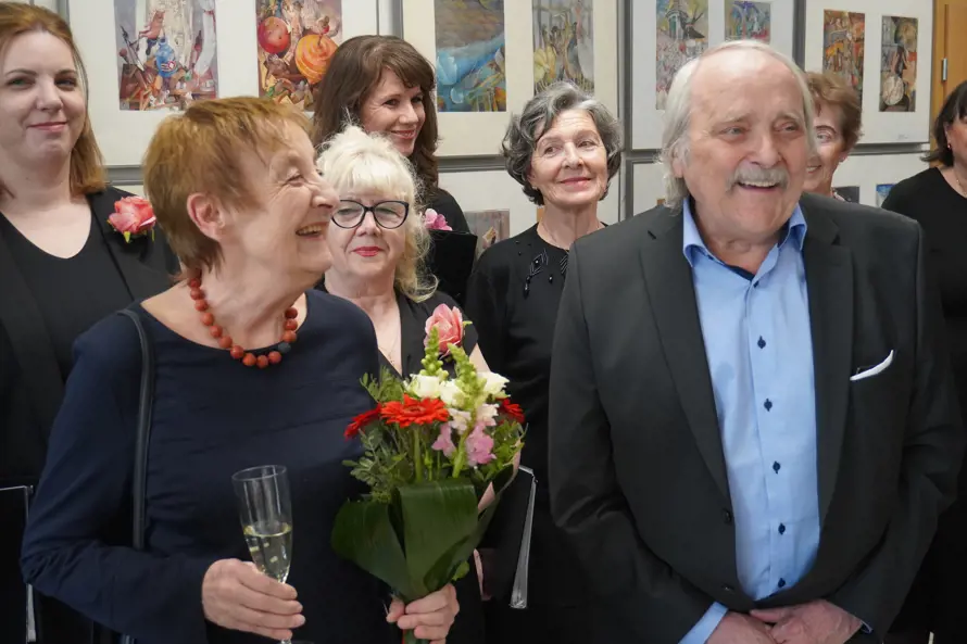 Fotoreport: Vernisáž, Jarná burza a Prvomájové popoludnie