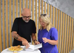 bardy-podpisuje