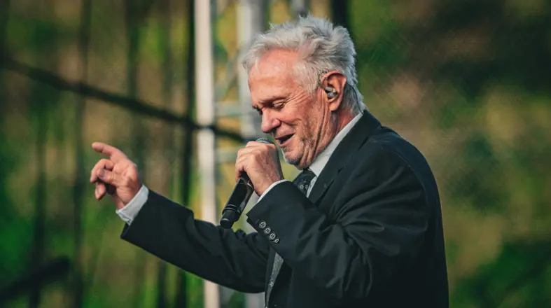 JÁN KURIC: „Koncert treba prežiť, nie sledovať cez mobil.“