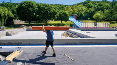 Rosnička sa mení na moderné kúpalisko, otvorenie sa očakáva počas prázdnin